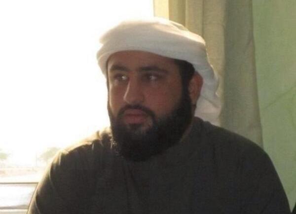 منصور الأحمدي يحبس انفرادياً في مكان قذر جداً في سجن الرزين